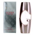 Botella de perfume Guess Forever de 2.5 oz para mujer, con un diseño de vidrio transparente y un lazo rosa.